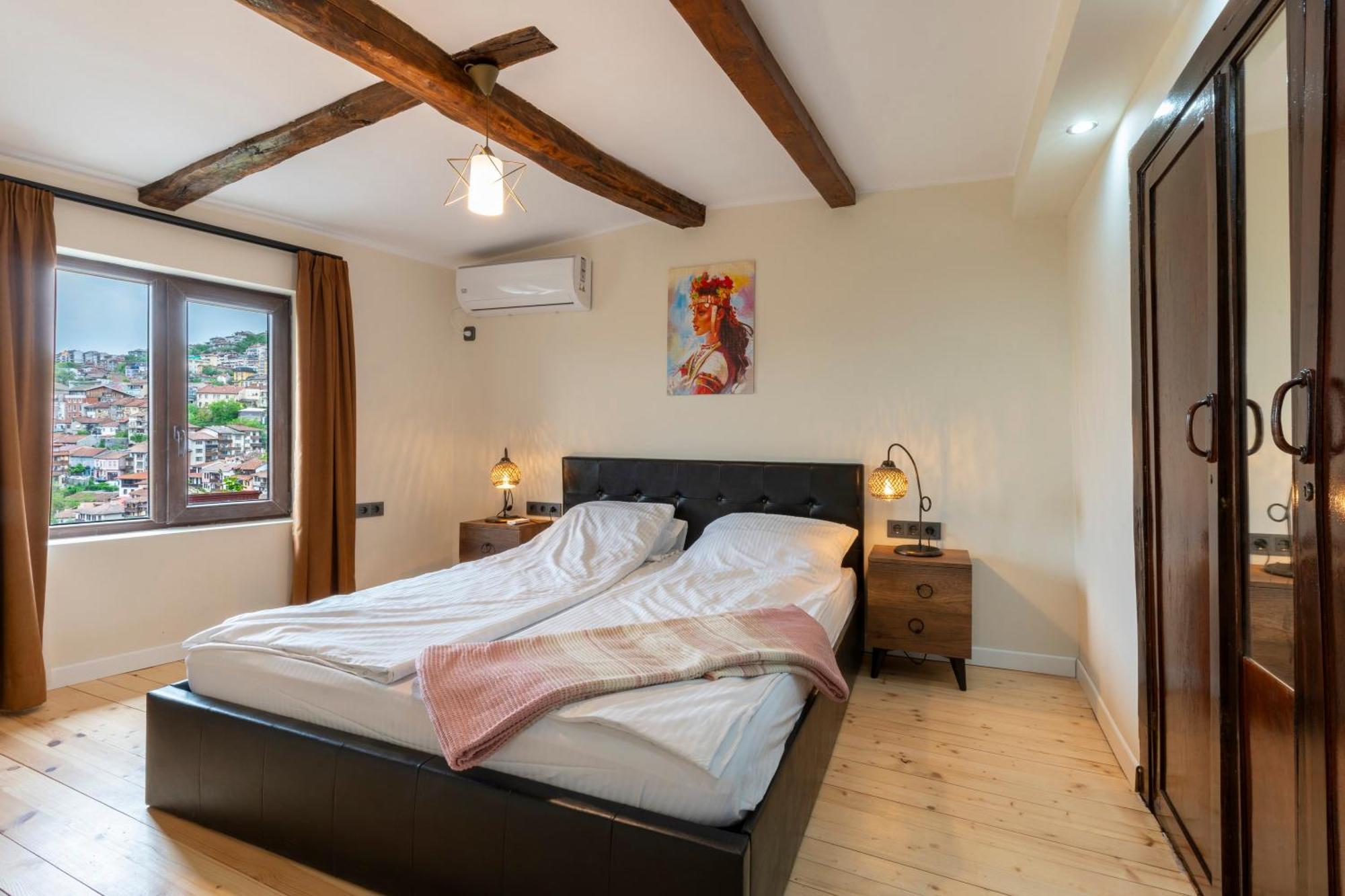 Bobevata Guest House - Floor 2 - Stunning View Old Town Veliko Tarnovo Luaran gambar