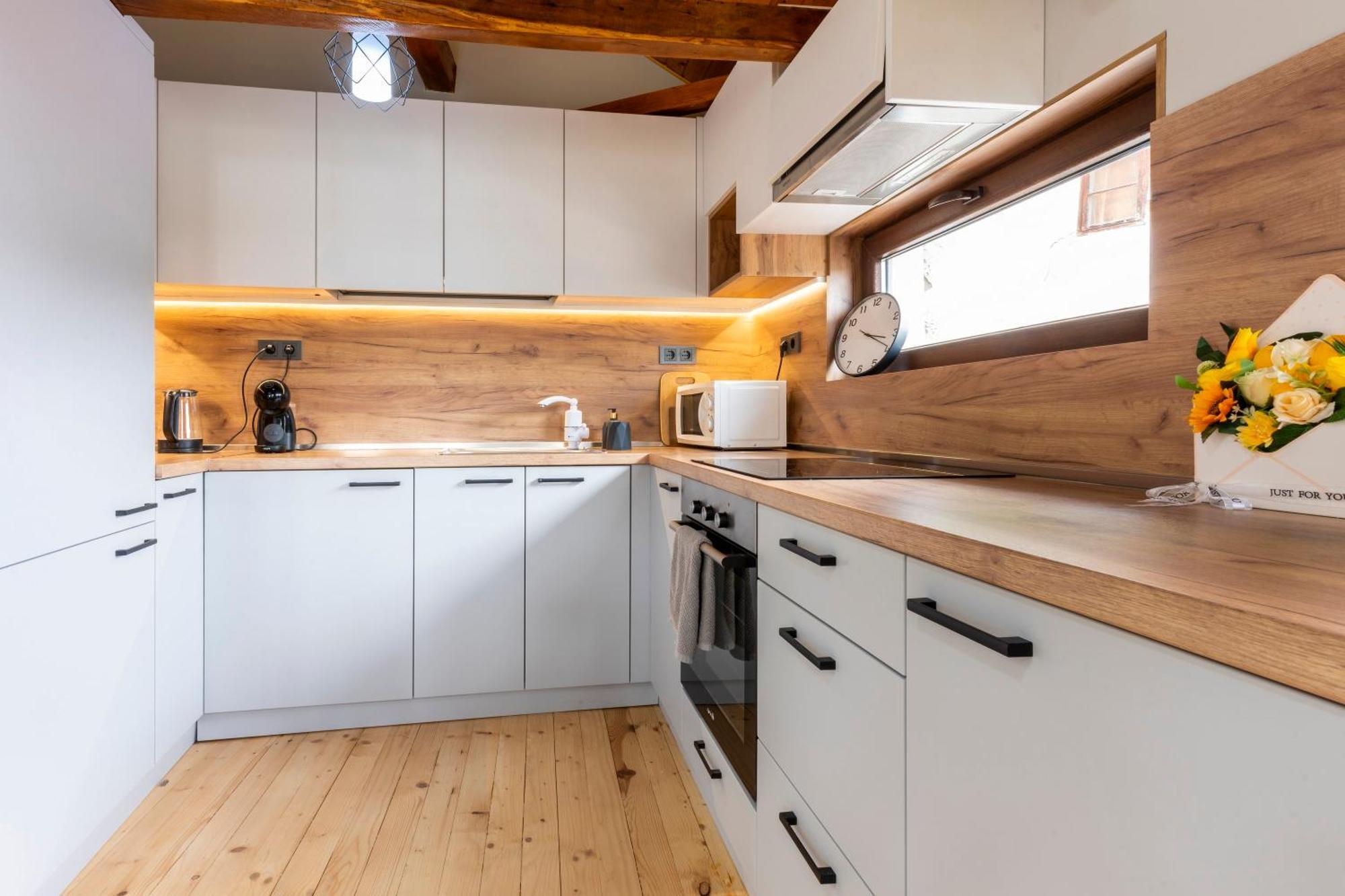 Bobevata Guest House - Floor 2 - Stunning View Old Town Veliko Tarnovo Luaran gambar
