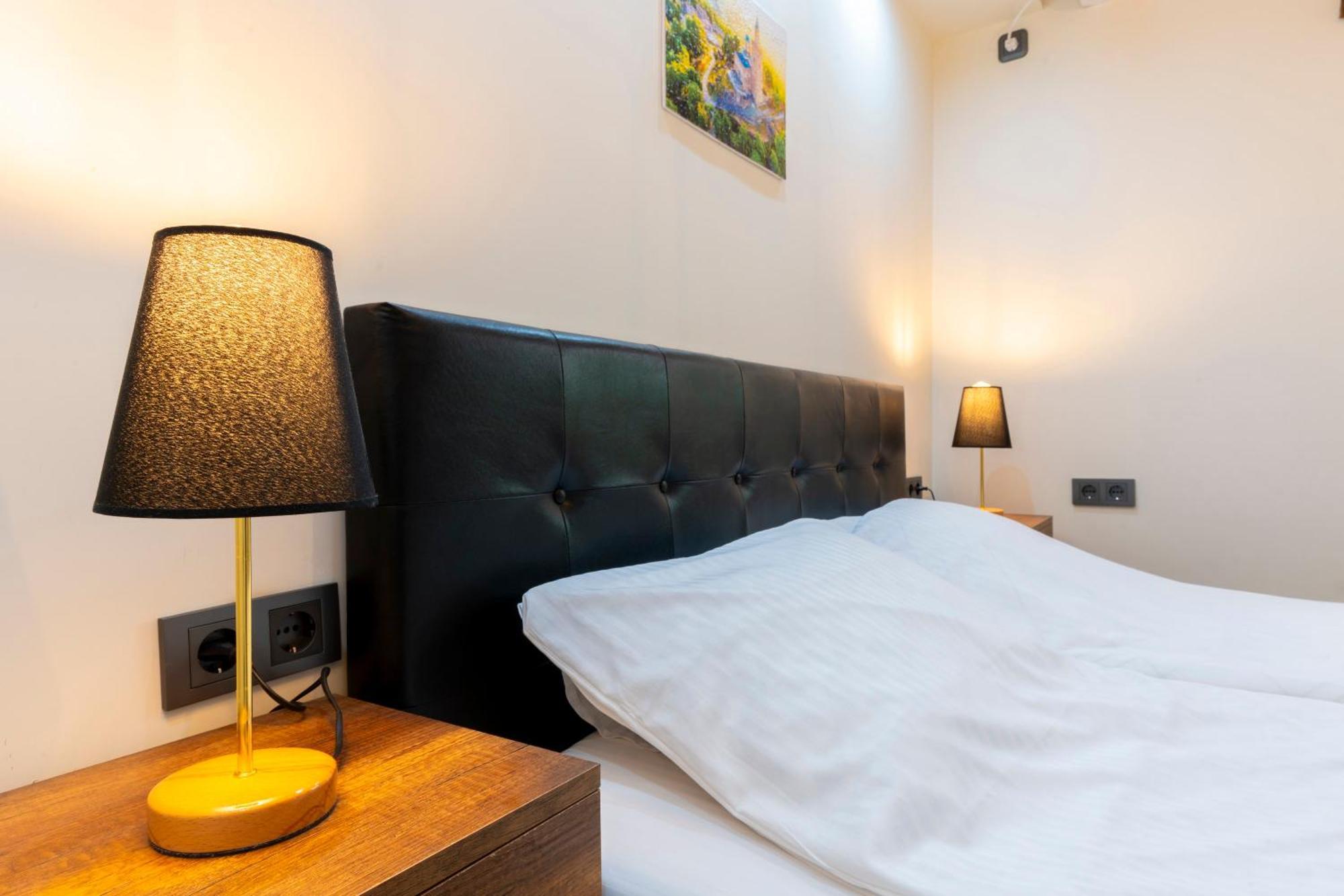 Bobevata Guest House - Floor 2 - Stunning View Old Town Veliko Tarnovo Luaran gambar
